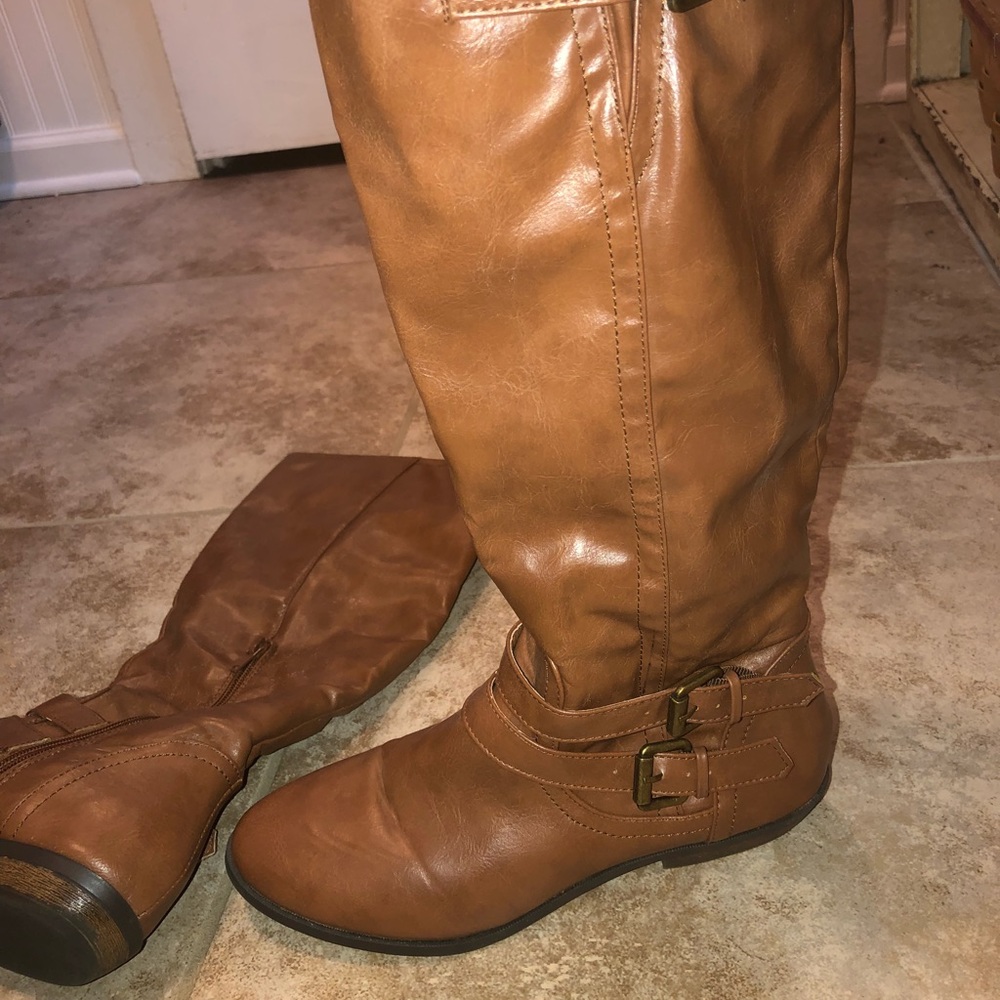 NEW brown riding boots